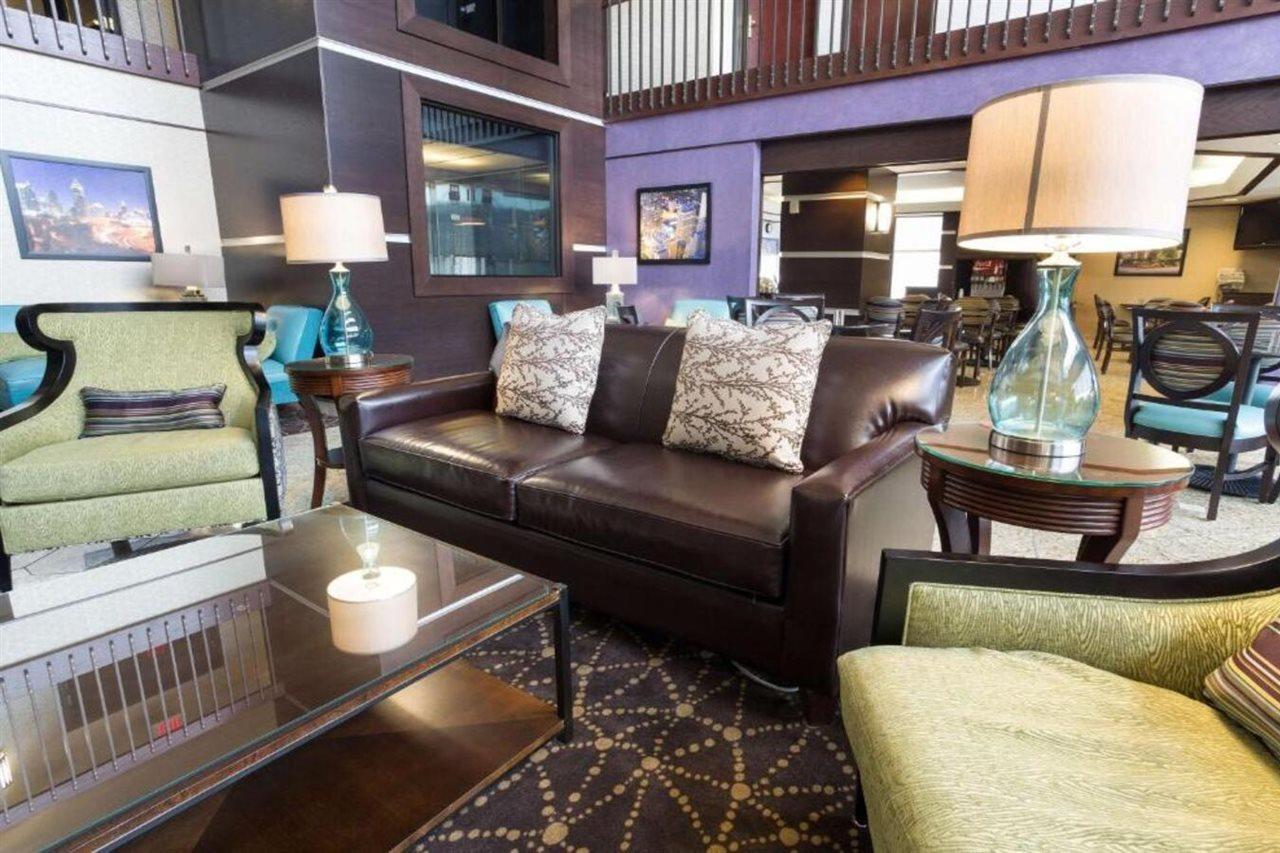 Drury Inn & Suites Atlanta Airport College Park Екстер'єр фото