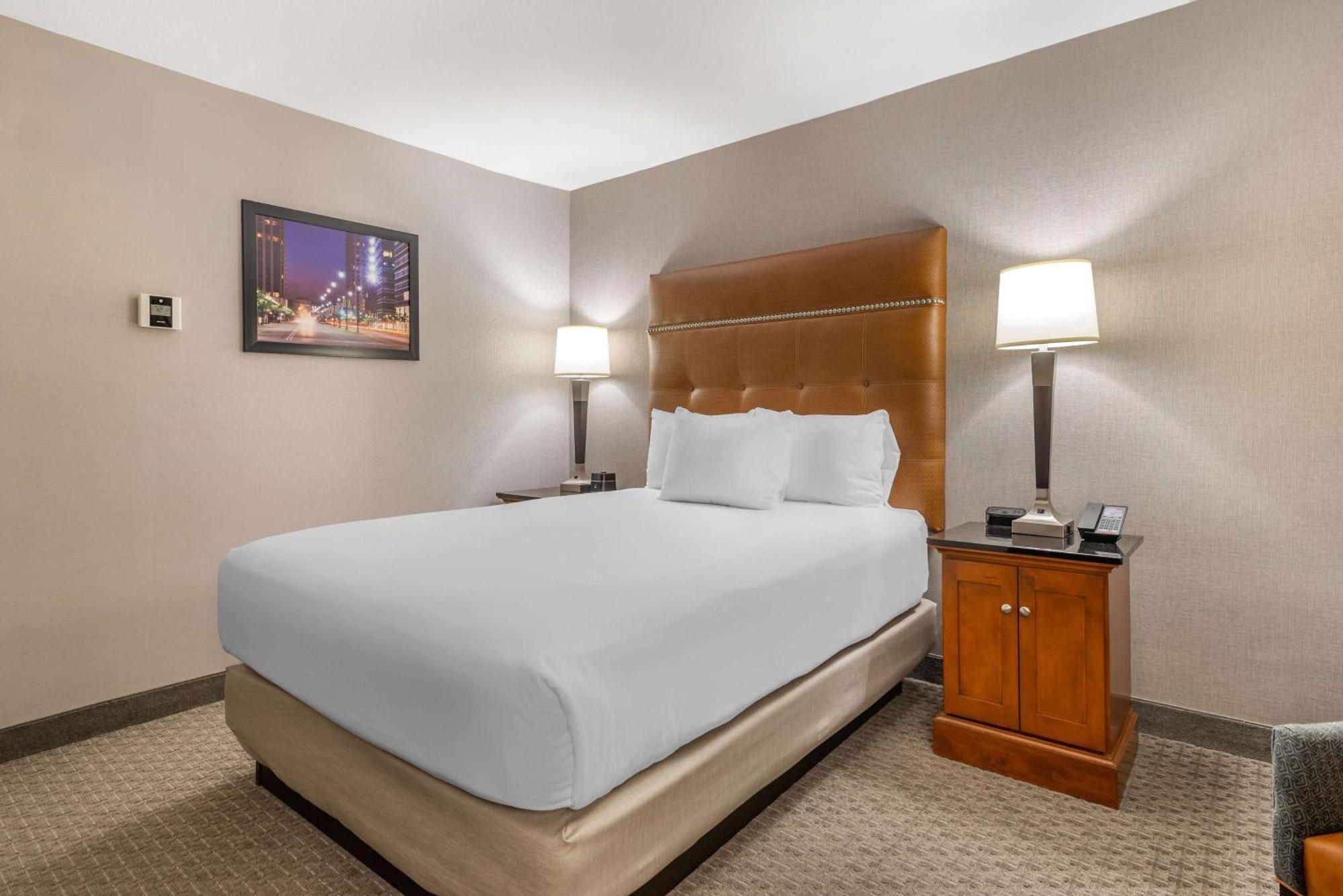 Drury Inn & Suites Atlanta Airport College Park Екстер'єр фото