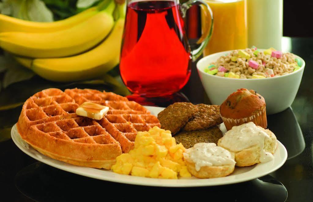 Drury Inn & Suites Atlanta Airport College Park Екстер'єр фото